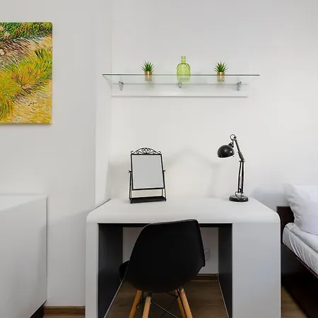 Rynek Sienny Cosy By Bookinghost شقة