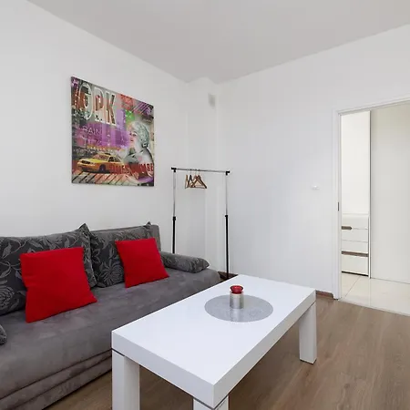 Rynek Sienny Cosy By Bookinghost