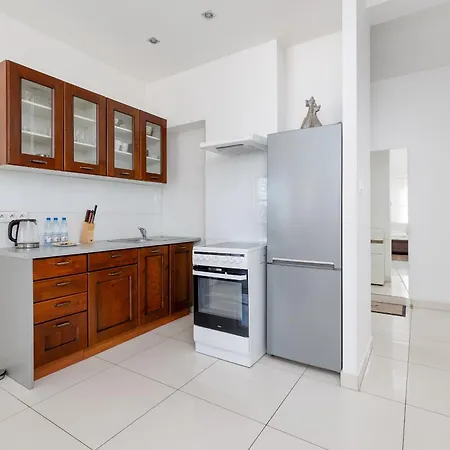 شقة Rynek Sienny Cosy By Bookinghost *