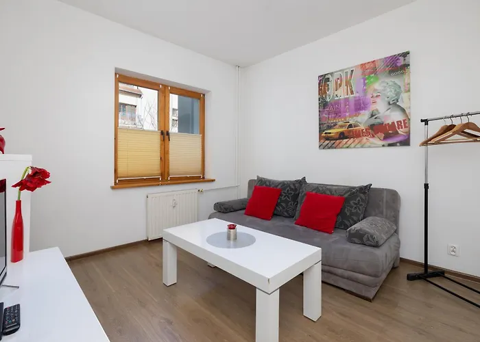 Rynek Sienny Cosy By Bookinghost