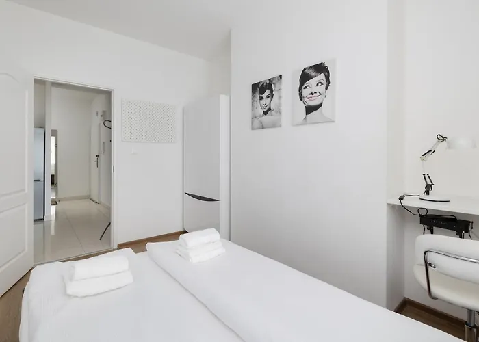 Rynek Sienny Cosy By Bookinghost Appartamento