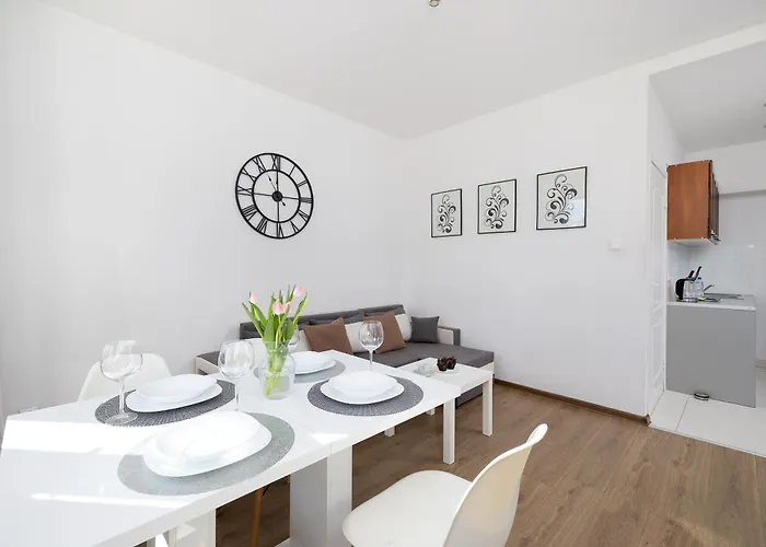 Rynek Sienny Cosy By Bookinghost * شتشيتسين